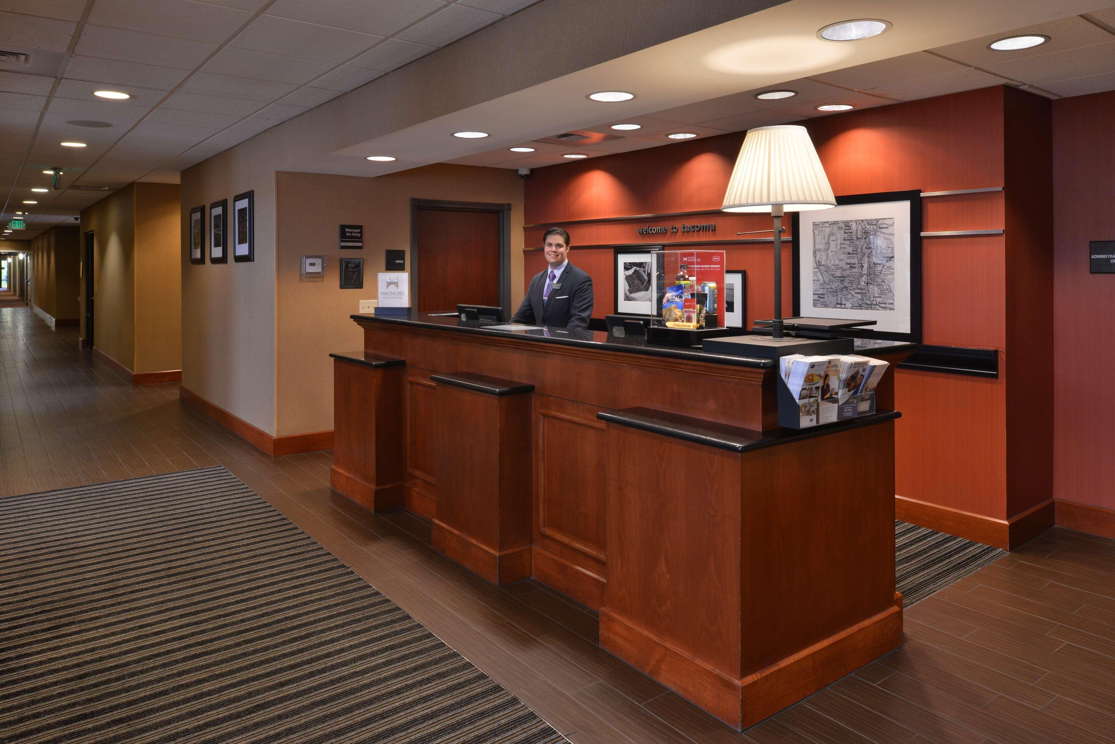 Hampton Inn & Suites Такома Экстерьер фото